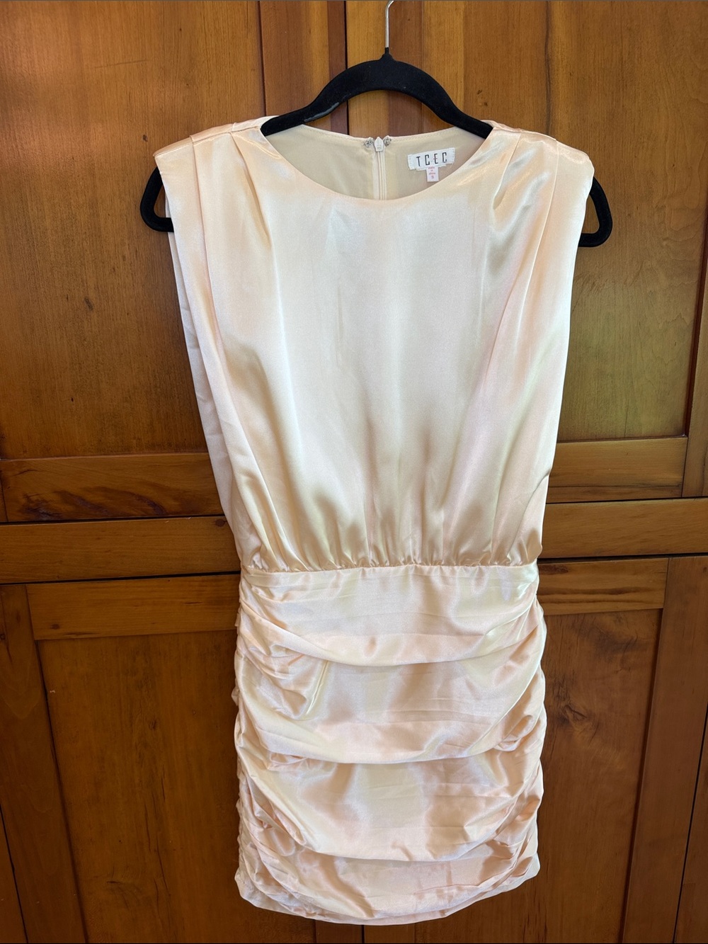 TCEC Satin Ruched Sleeveless Mini Dress in Cream, S